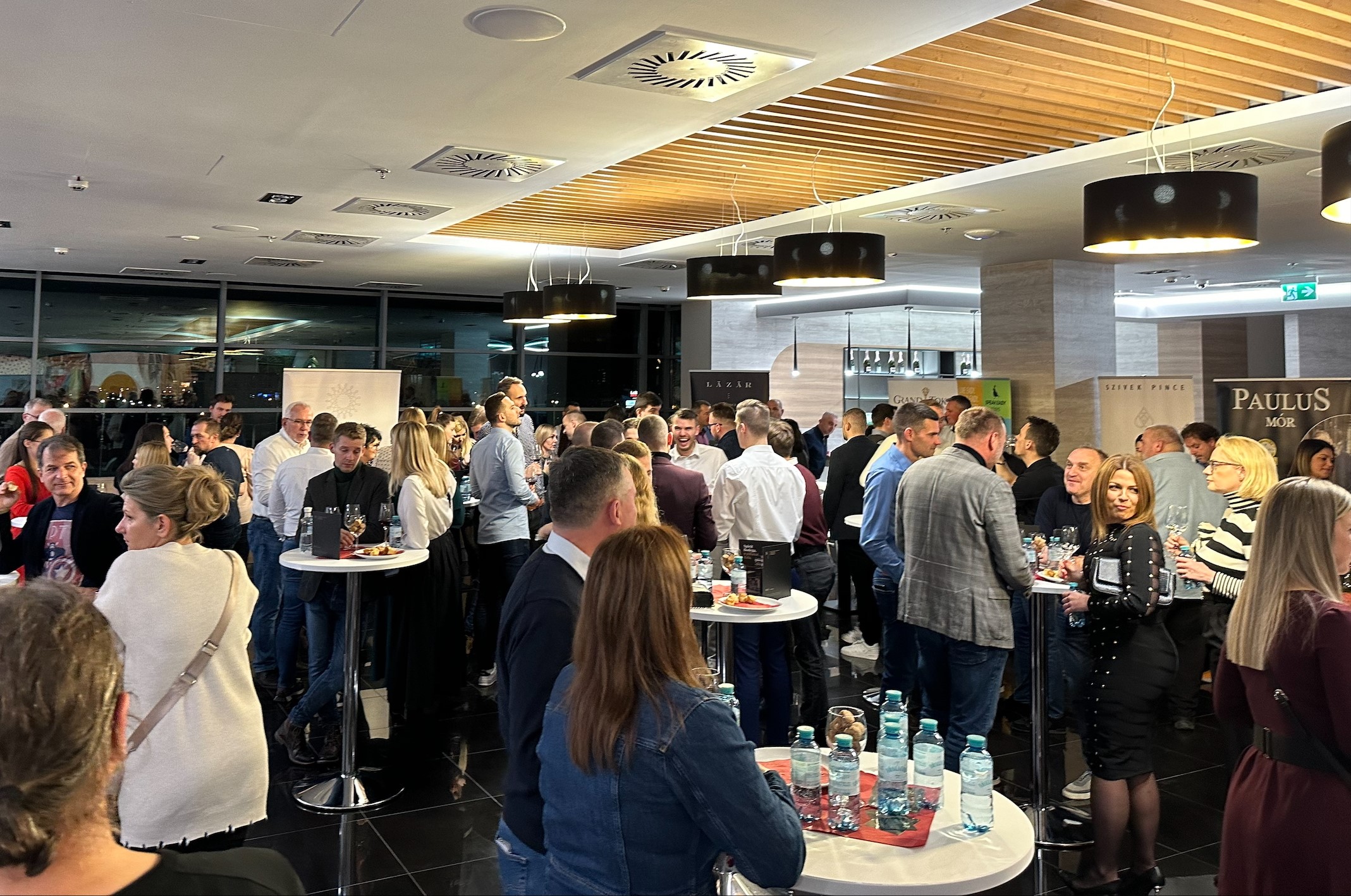 ismet_borcampus (1).jpeg